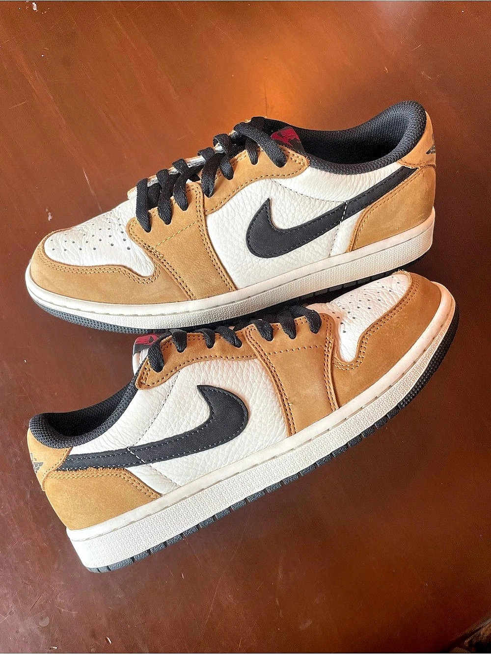 Nike Air Jordan 1 Low rookie of the year size 8 mens